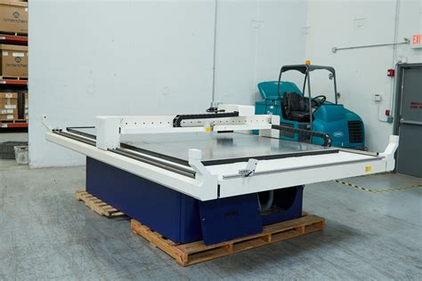 Oscillating Knife Cutting Machine 